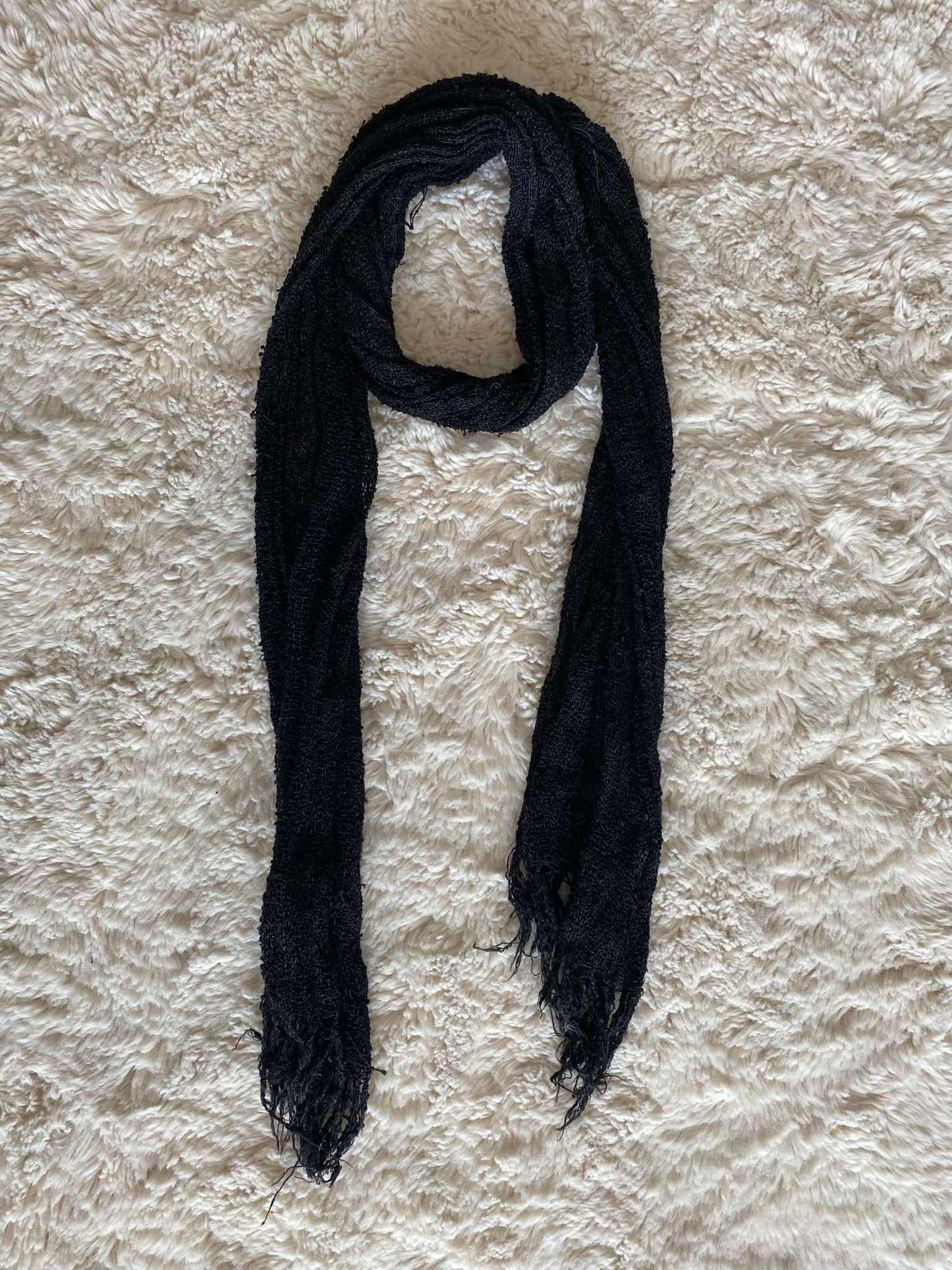 Siyah Minimalist Şal