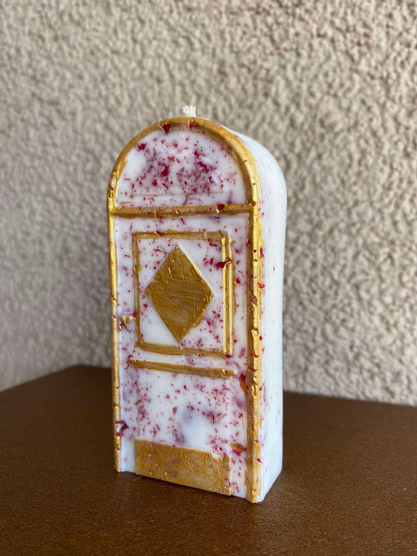 Kapı Mum | Yeni Bir Hayata Kapı Açma Mektubuyla Birlikte